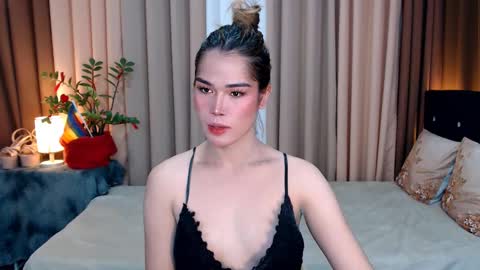 UR SWEET EZRA online show from December 2024 05:15:01 AM