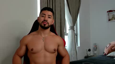 Ezzio Scolaro online show from March 2026 10:15:02 PM