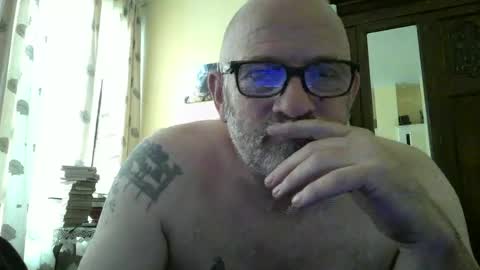 Snapshot of f1zzeek chatting on June 2026 02:41:02 PM f1zzeek online show from June 2026 02:41:02 PM