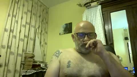 Snapshot of f1zzeek chatting on June 2026 02:34:02 AM f1zzeek online show from June 2026 02:34:02 AM