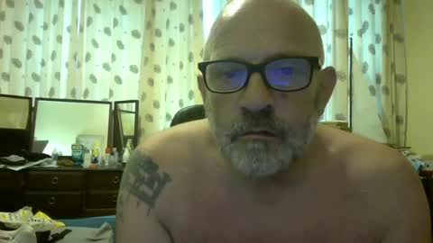 Snapshot of f1zzeek chatting on June 2026 07:51:02 PM f1zzeek online show from June 2026 07:51:02 PM