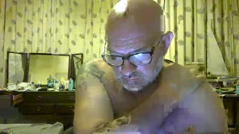 Snapshot of f1zzeek chatting on June 2026 09:43:02 PM f1zzeek online show from June 2026 09:43:02 PM