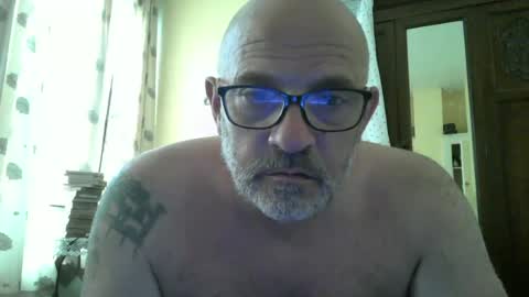 Snapshot of f1zzeek chatting on July 2026 03:23:02 PM f1zzeek online show from July 2026 03:23:02 PM
