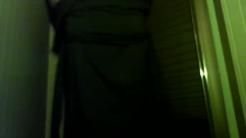 Snapshot of f4rtmaker chatting on March 2025 06:12:02 AM f4rtmaker online show from March 2025 06:12:02 AM