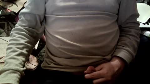 Snapshot of fabius2673 chatting on January 2025 03:42:02 PM Fabius online show from January 2025 03:42:02 PM