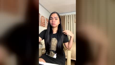 Snapshot of fabuloustransx chatting on January 2026 12:54:01 PM nicole online show from January 2026 12:54:01 PM