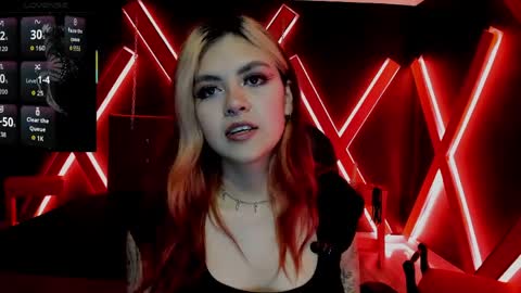 Snapshot of fabzy_fab chatting on April 2026 11:33:01 AM fabzy online show from April 2026 11:33:01 AM