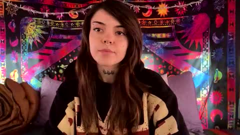 Snapshot of faerienugs chatting on May 2026 01:23:02 AM Faerie 3 online show from May 2026 01:23:02 AM