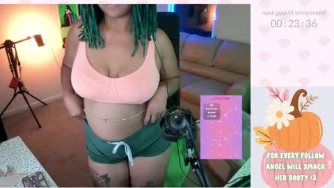 aisha online show from October 2025 02:08:02 AM