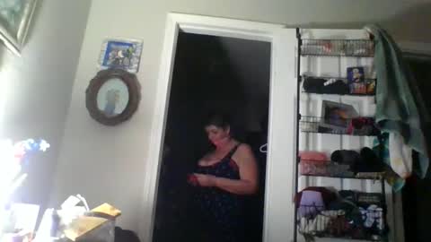 faidra mae online show from January 2025 04:32:01 AM