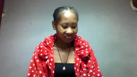 faiqua95 online show from April 2026 06:33:02 AM