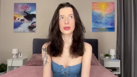 Bloom  online show from January 2025 05:17:01 PM