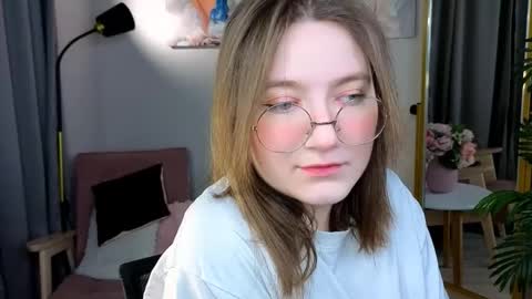 Tara online show from November 2025 09:19:01 PM