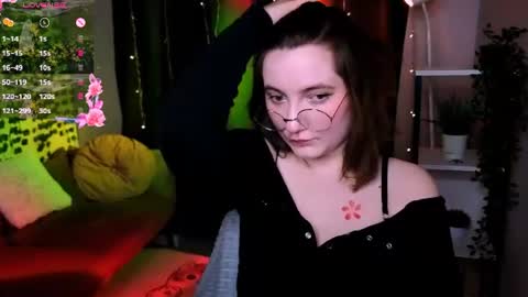 Snapshot of fairy_tara chatting on July 2026 10:14:01 PM Tara online show from July 2026 10:14:01 PM