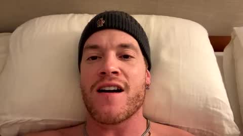 Snapshot of fairybae5 chatting on December 2024 11:54:01 AM Travis online show from December 2024 11:54:01 AM