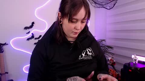 Snapshot of fallenag__ chatting on October 2025 01:57:01 AM OF fallenag 1 online show from October 2025 01:57:01 AM