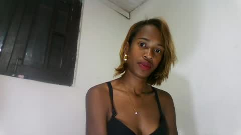 fallinah01 online show from July 2026 04:59:02 AM