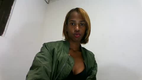 fallinah01 online show from July 2026 06:54:01 AM
