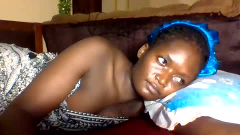 fancy_bellah online show from January 2025 02:46:02 AM