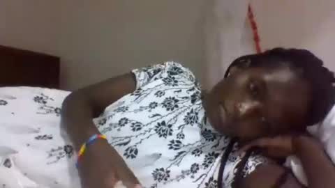 fancy_bellah online show from January 2025 02:58:01 AM
