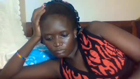 fancy_bellah online show from February 2025 02:38:02 PM