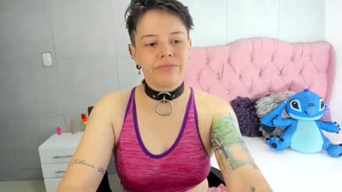 Snapshot of fanny_18 chatting on September 2025 01:02:02 PM FANNY online show from September 2025 01:02:02 PM