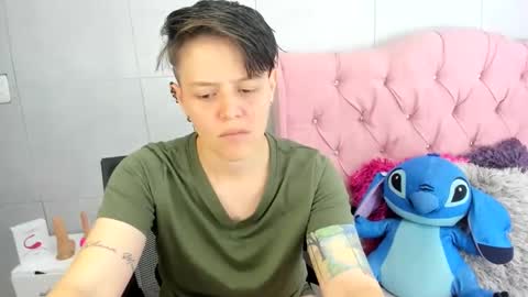 FANNY online show from November 2025 02:34:01 AM