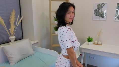 Snapshot of fannygarland chatting on January 2025 10:05:01 AM Eva online show from January 2025 10:05:01 AM