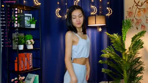 Snapshot of fannygarland chatting on January 2025 01:10:02 AM Eva online show from January 2025 01:10:02 AM