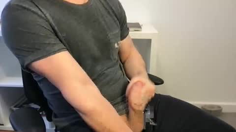 Snapshot of fantacyland chatting on February 2025 01:08:02 PM Alex online show from February 2025 01:08:02 PM