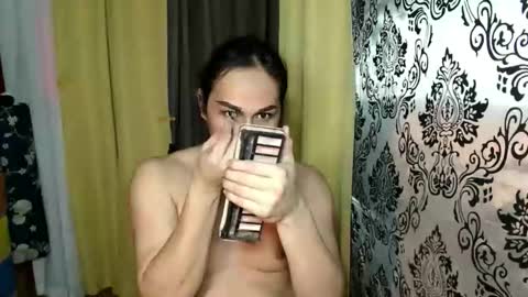 Allena online show from November 2025 02:45:02 AM