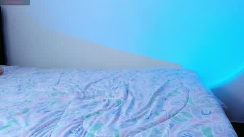 Snapshot of fantastic_asians2 chatting on January 2026 08:03:01 PM Ale online show from January 2026 08:03:01 PM