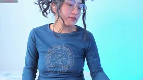 Snapshot of fantastic_asians2 chatting on January 2026 07:06:02 PM Ale online show from January 2026 07:06:02 PM