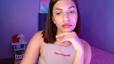 Perla online show from October 2025 03:24:02 AM