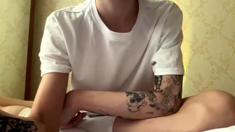 Snapshot of fantasydanny chatting on March 2025 01:35:02 PM HappyCake online show from March 2025 01:35:02 PM