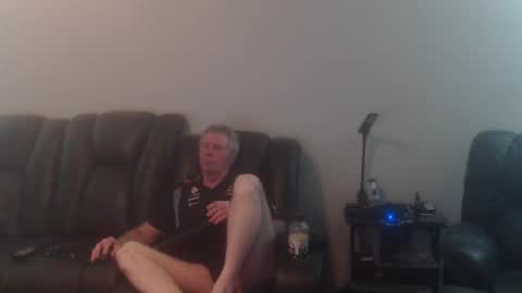 Snapshot of fantom666 chatting on September 2025 06:10:01 PM PHANTOM online show from September 2025 06:10:01 PM