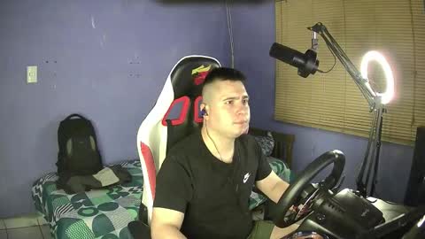 Snapshot of faon_ chatting on November 2025 05:13:02 AM faon_ online show from November 2025 05:13:02 AM