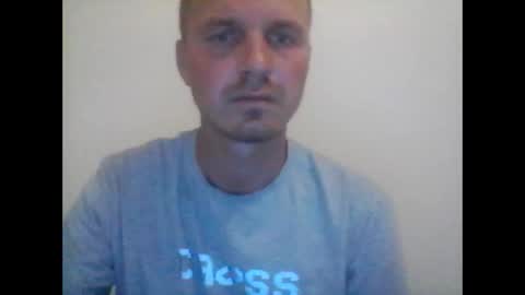 Snapshot of farafonoff chatting on September 2025 04:18:02 AM farafonoff online show from September 2025 04:18:02 AM