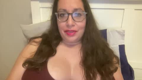 Snapshot of farahday chatting on September 2025 05:59:01 PM Farah online show from September 2025 05:59:01 PM