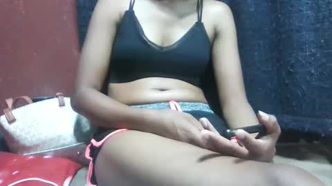 farantsaaly1 online show from November 2025 04:25:02 AM