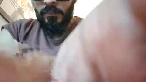 fasrocky online show from October 2025 05:43:02 AM