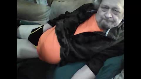 HoneyCumJuice4U online show from April 2026 02:55:01 AM