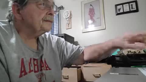 Snapshot of fatdickad chatting on November 2025 03:39:01 PM fatdickad online show from November 2025 03:39:01 PM