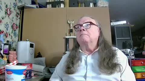 Fred. online show from March 2025 05:49:02 AM