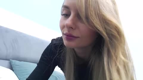Snapshot of fayko21 chatting on October 2025 08:33:01 PM fayko21 online show from October 2025 08:33:01 PM