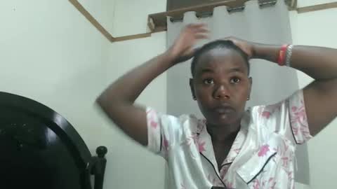 fayrie1 online show from September 2025 11:46:02 AM