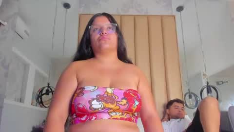 Luna and Leoh online show from June 2026 01:35:02 PM