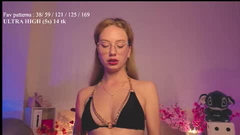 Snapshot of feelbetterwithme chatting on September 2025 03:52:01 AM Princess Kate  HOT ANAL VID ON FANSLY    Help me reach 100 likes online show from September 2025 03:52:01 AM