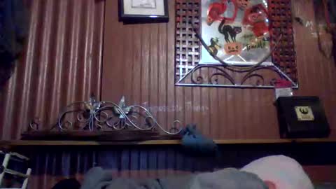 PullouProblems online show from October 2025 09:10:01 AM