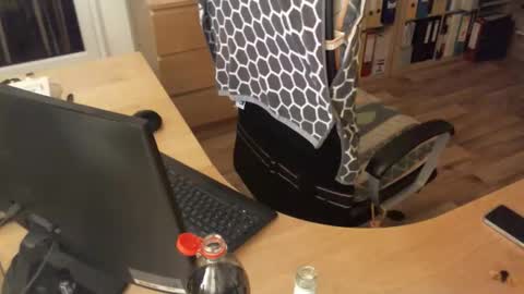 feet4u_barefooter online show from September 2025 10:11:02 PM